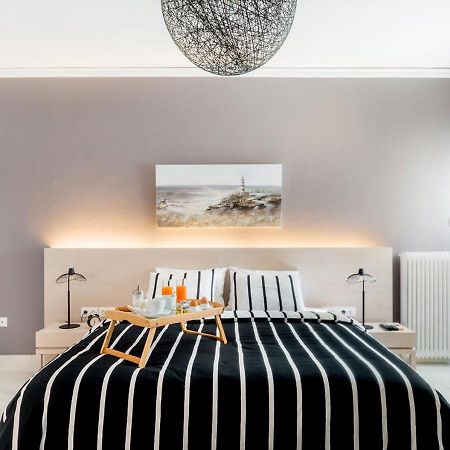 Socrates By Heloni Apartments Athènes Extérieur photo