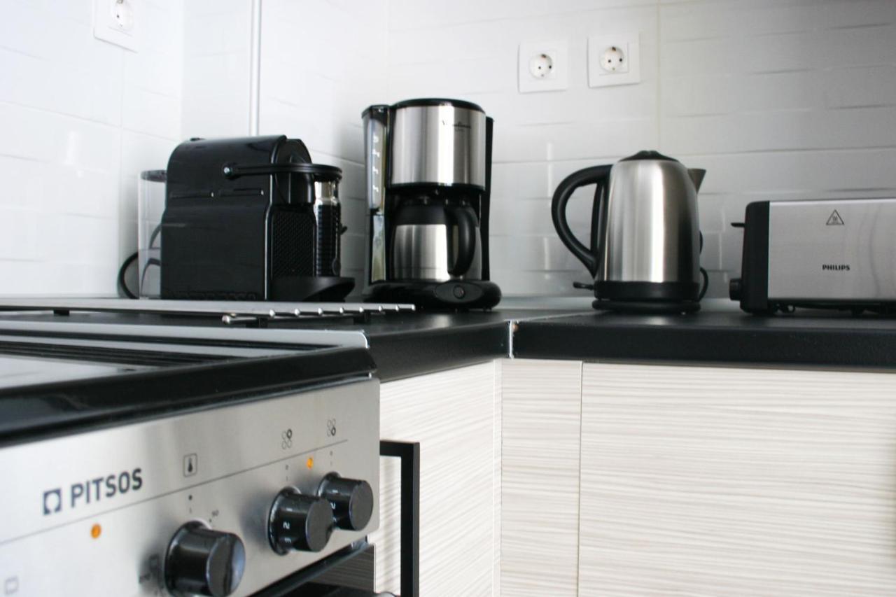 Socrates By Heloni Apartments Athènes Extérieur photo