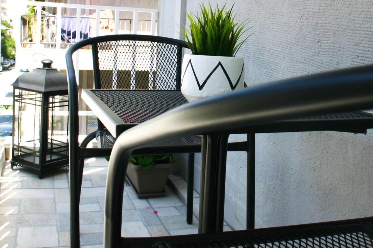 Socrates By Heloni Apartments Athènes Extérieur photo